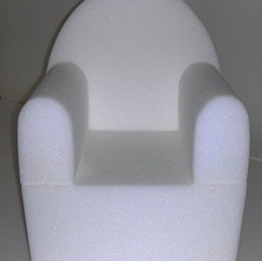 realizzazione di poltrona in gommapiuma