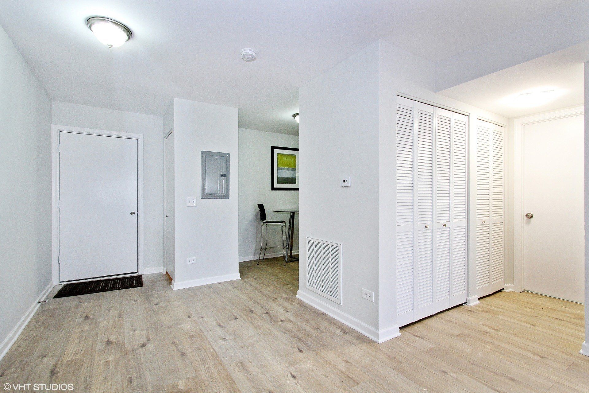 Apartment Amenities ReVerb Oak Lawn Apartments