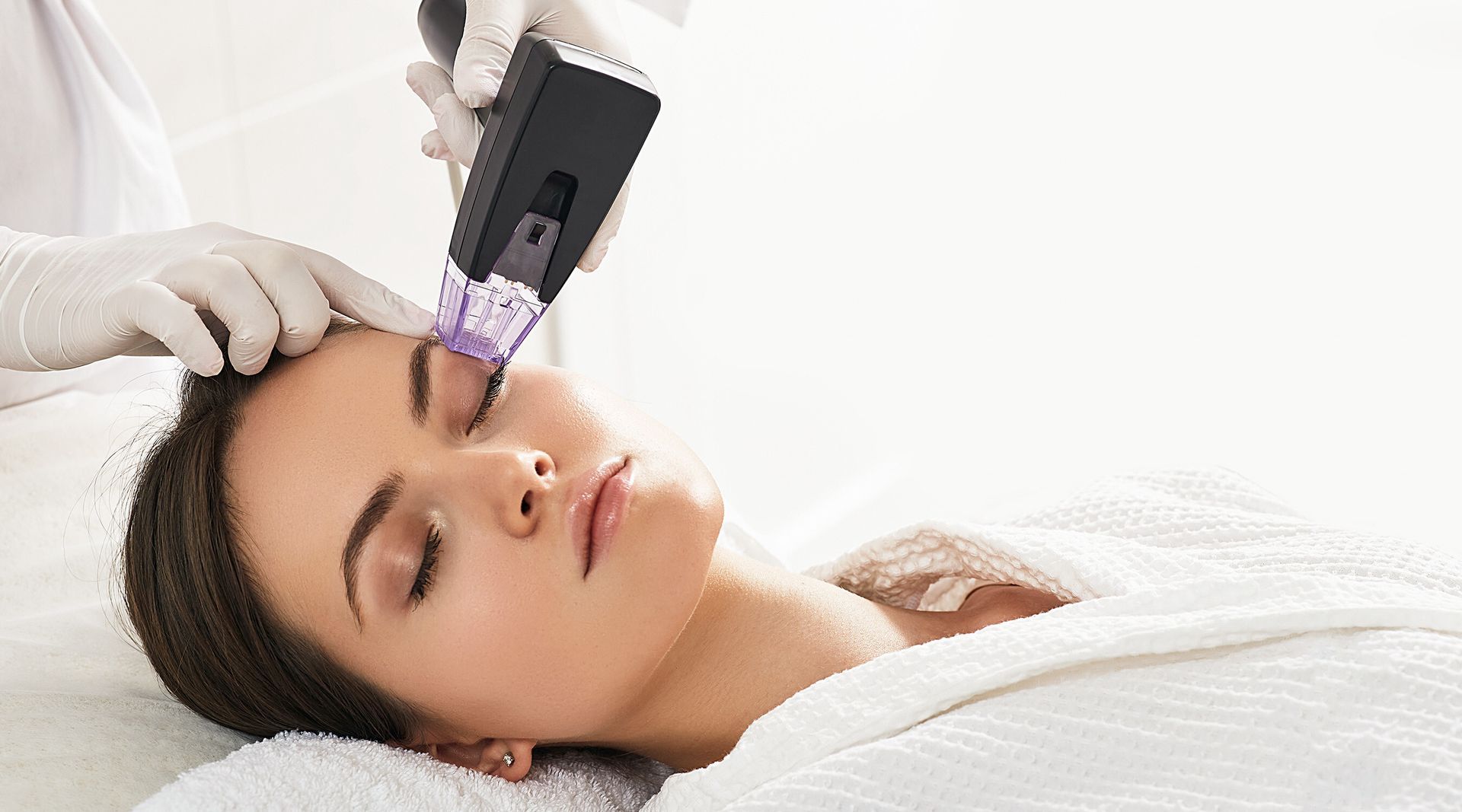 Microneedling