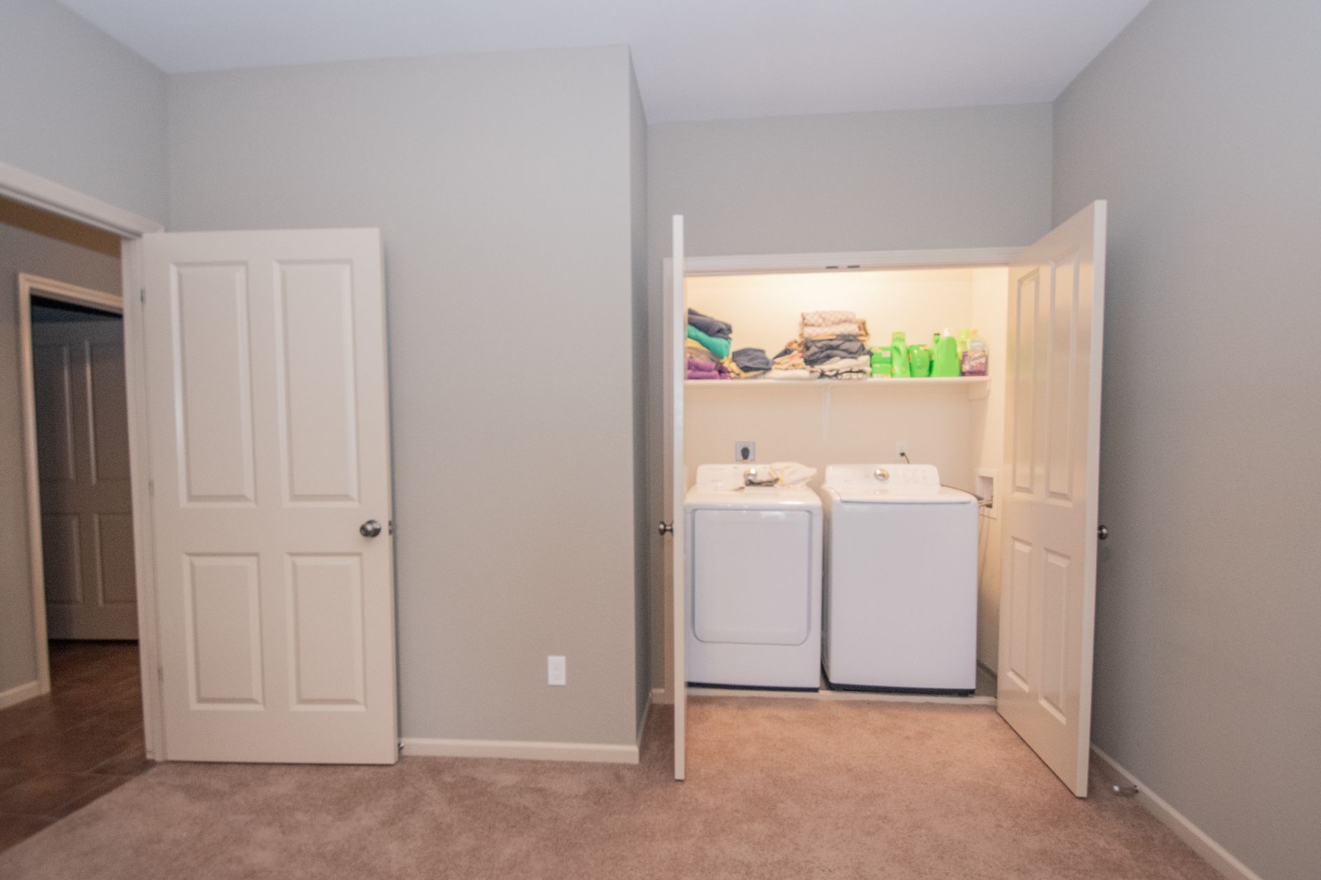 Choose Brickyard Terrace in Jeff City, MO, the Top Choice for Home Rentals for Families.