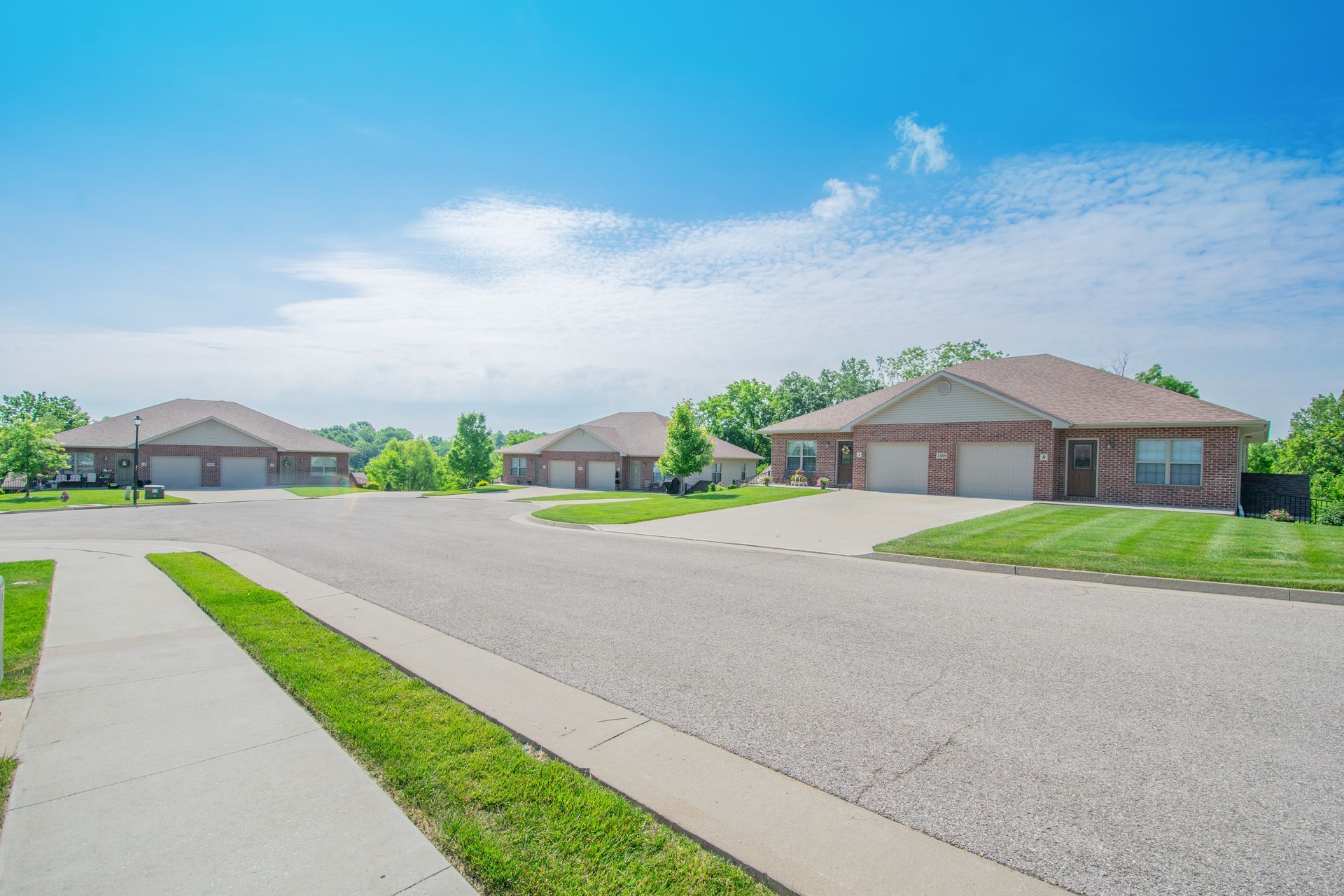 Embrace Comfort at Brickyard Terrace, Jeff City, Mo’s Top Rental Home for a Great Living Experience.