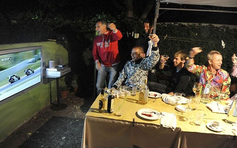 Tavolata con Valentino Rossi