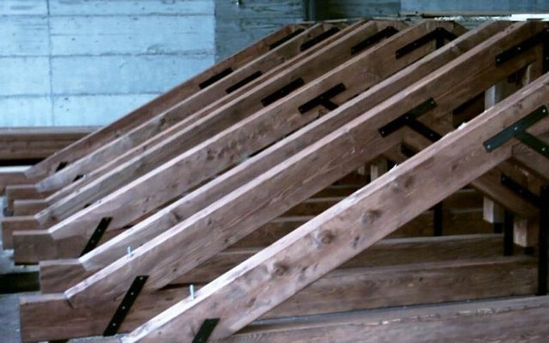 Sostegno tetti in legno