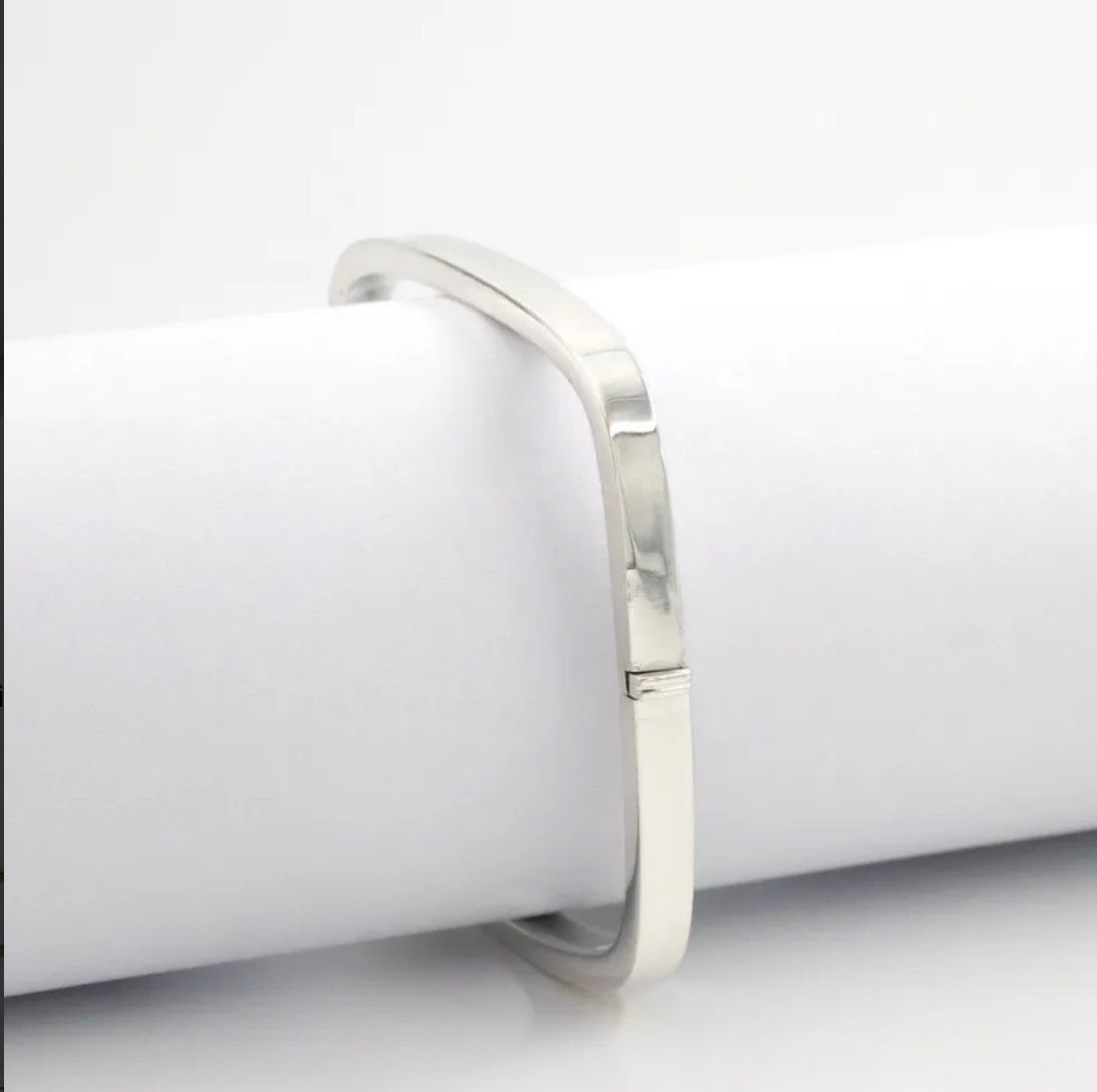 Pulsera Esclava cuadrada lisa 60mm