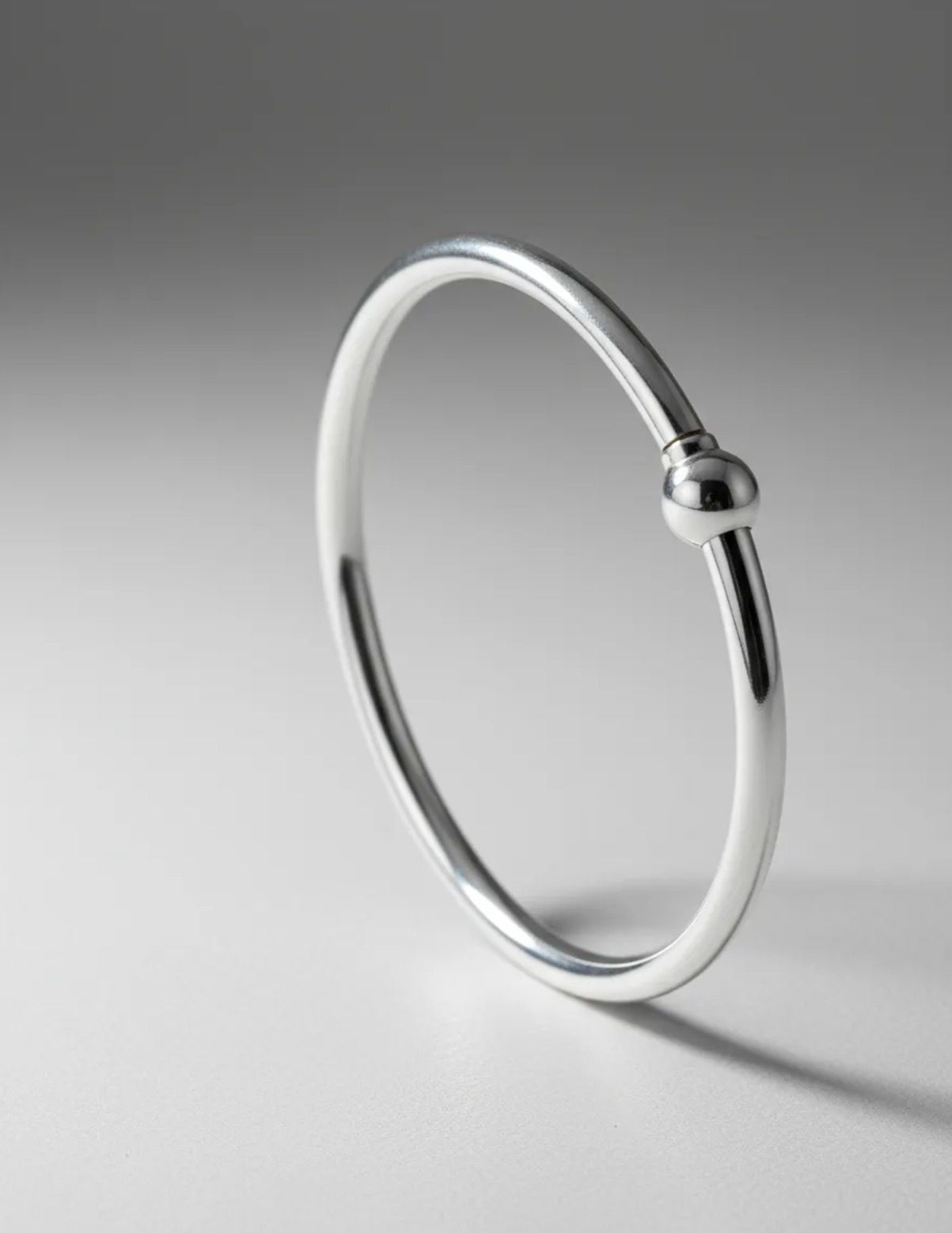 Pulsera Esclava lisa 60mm cierre bola a rosca