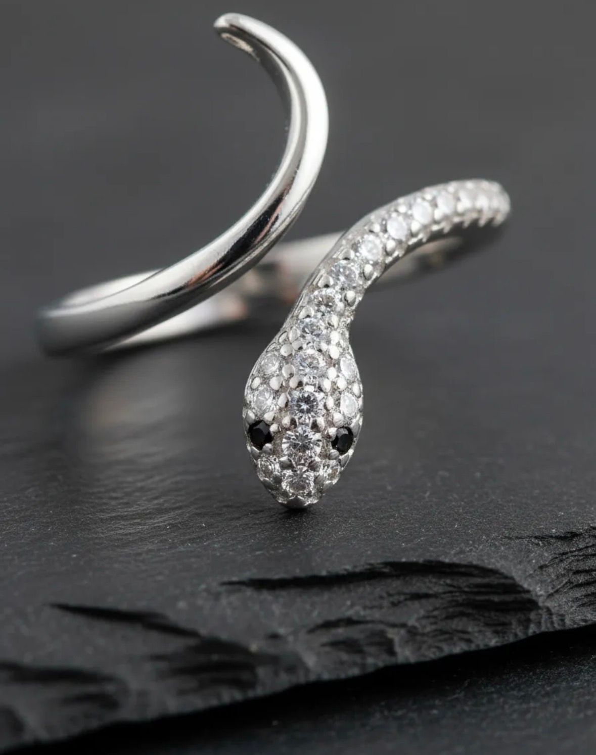 Anillo Serpiente Cobra Cubic