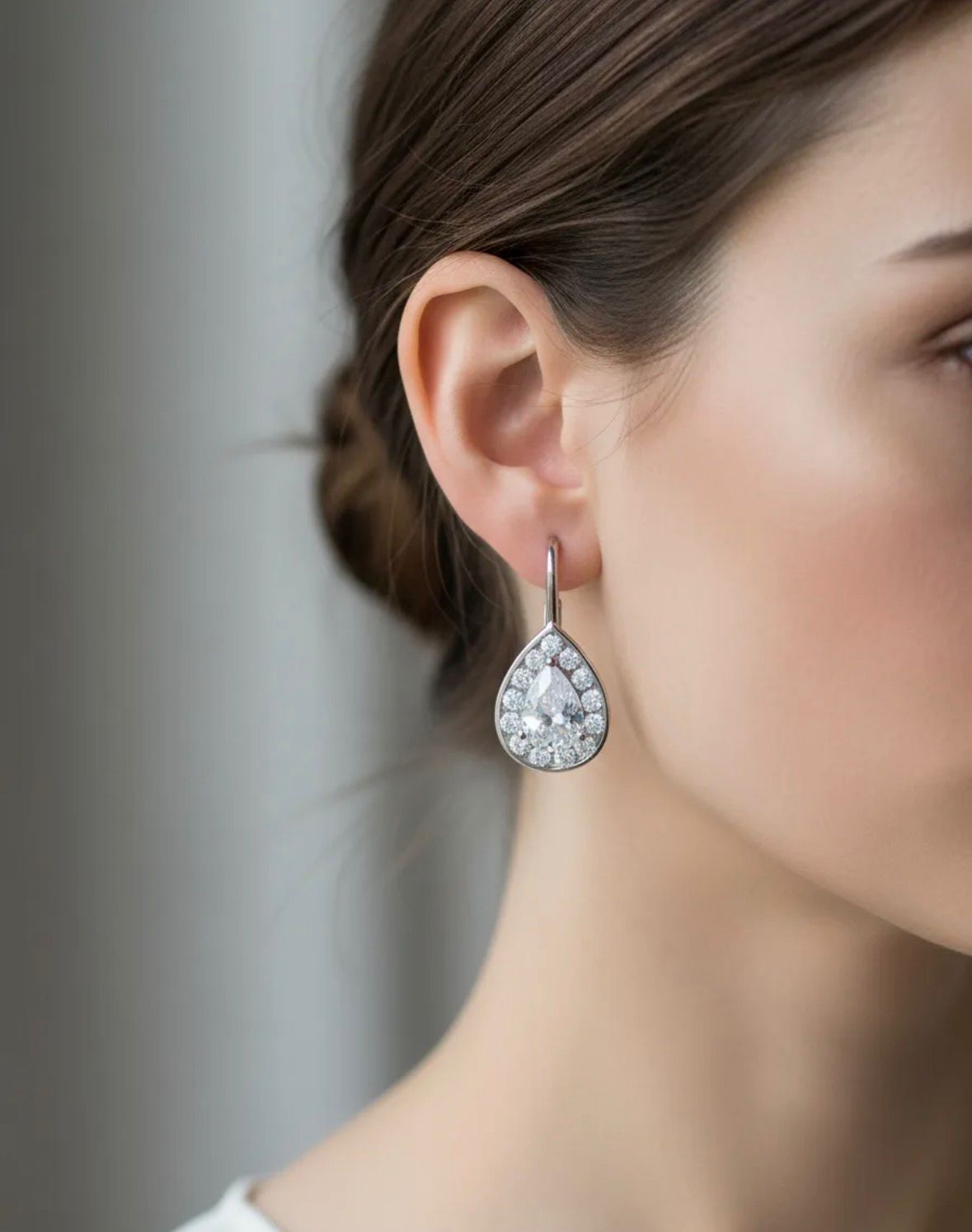 Aros Broche Brisura Gota con Micro Pave y Cubic