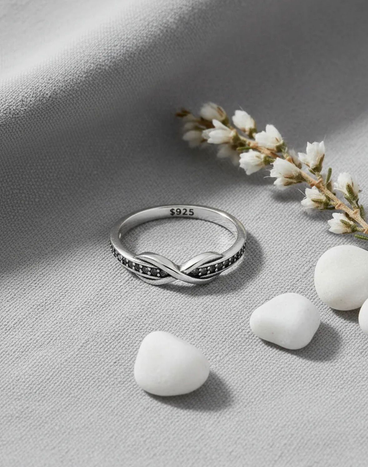 Anillo Medio Sin Fin Cubics Infinito Amor