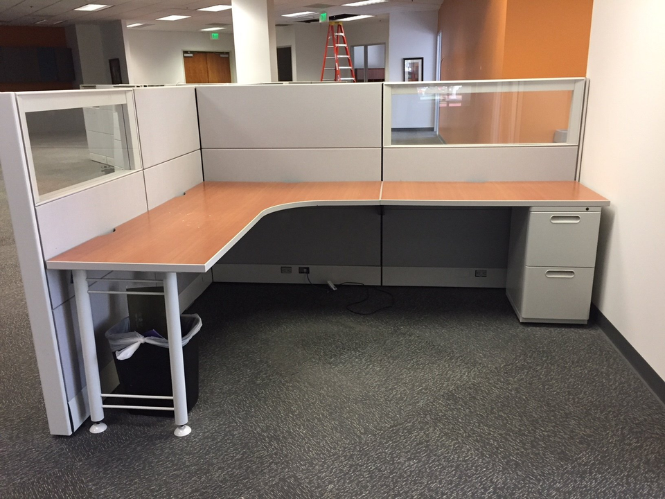 sell used office cubicles