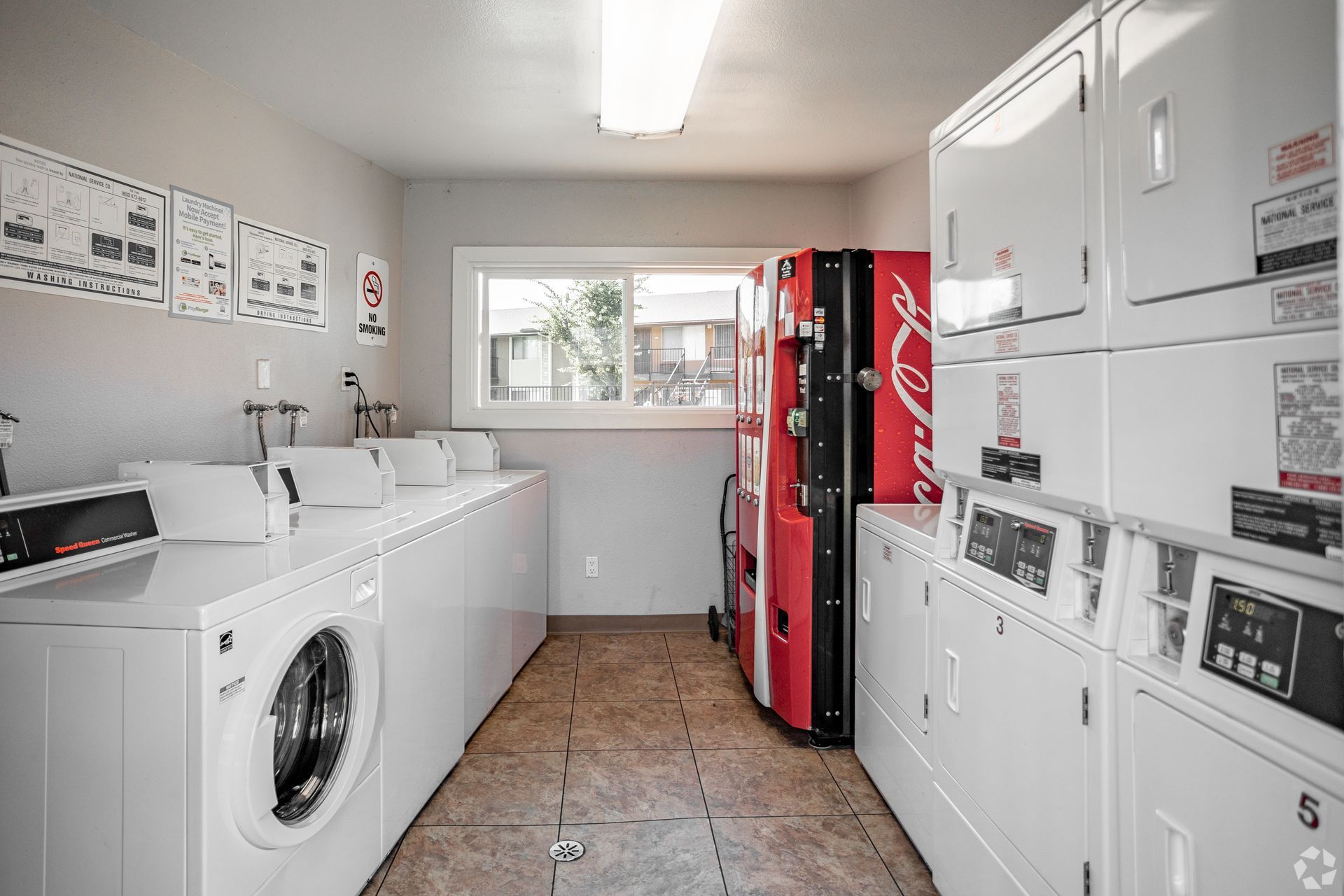 Laundry Room | Peppertree Apartments