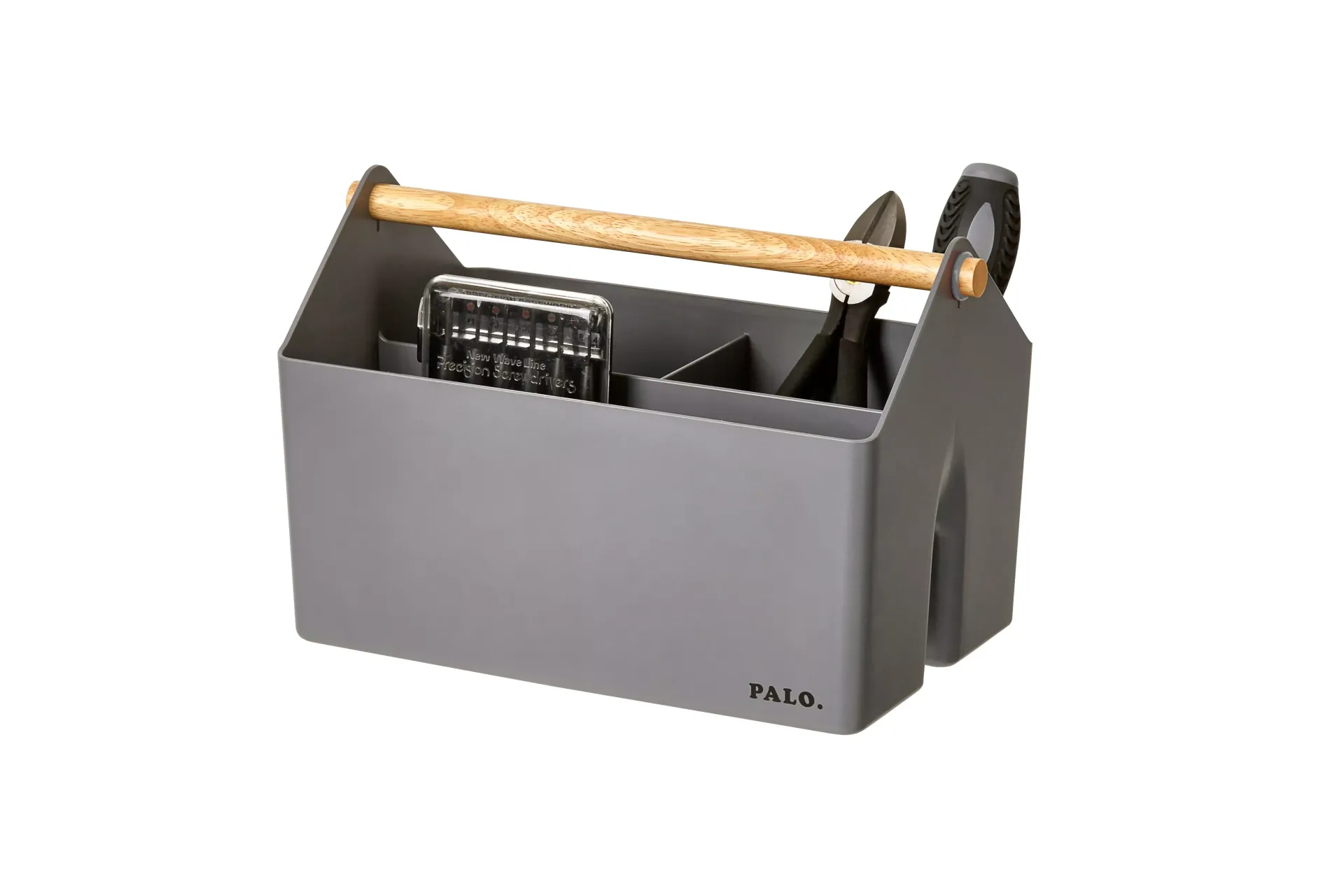 Una caja de herramientas gris con un mango de madera sobre un fondo blanco.