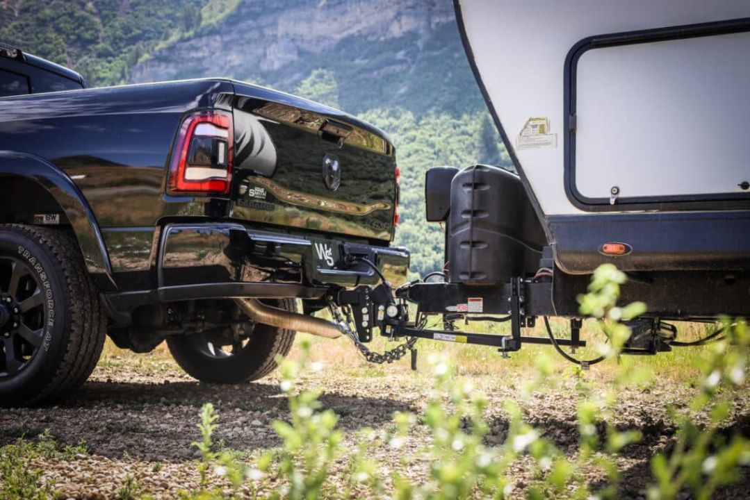 truck connected to a trailer Trailer Hitch Types Comparison Littleton Colorado