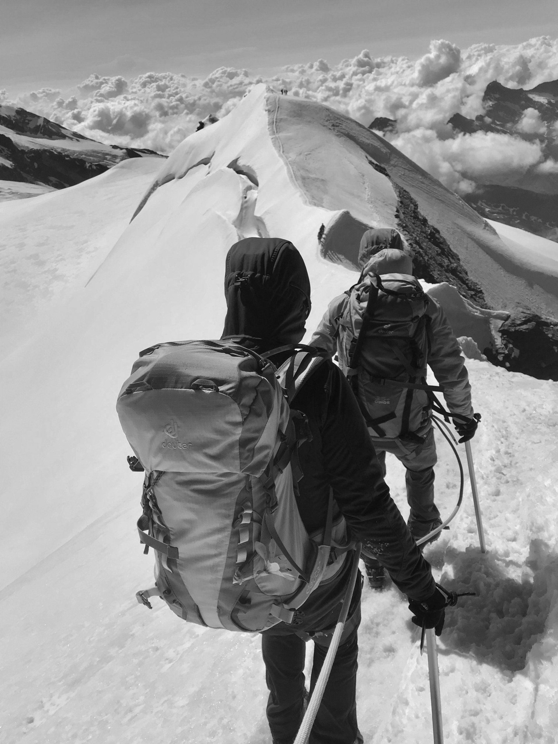 „Spaghettirunde“ -  11 Viertausender in 6 Tagen