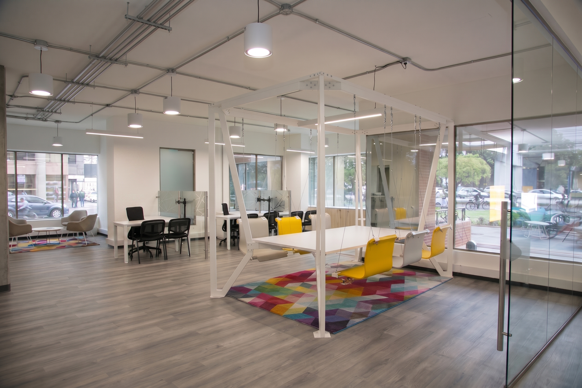 diseno y construccion oficinas modernas