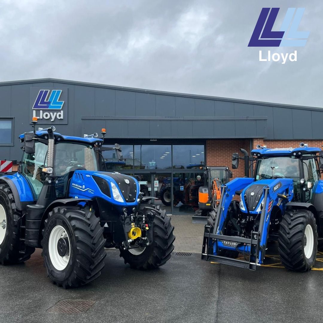 New Holland Loader with new headstock