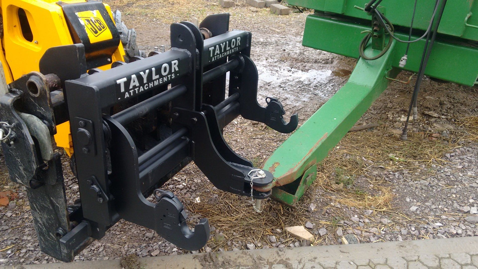 Removeable clevis for moving trailed implements