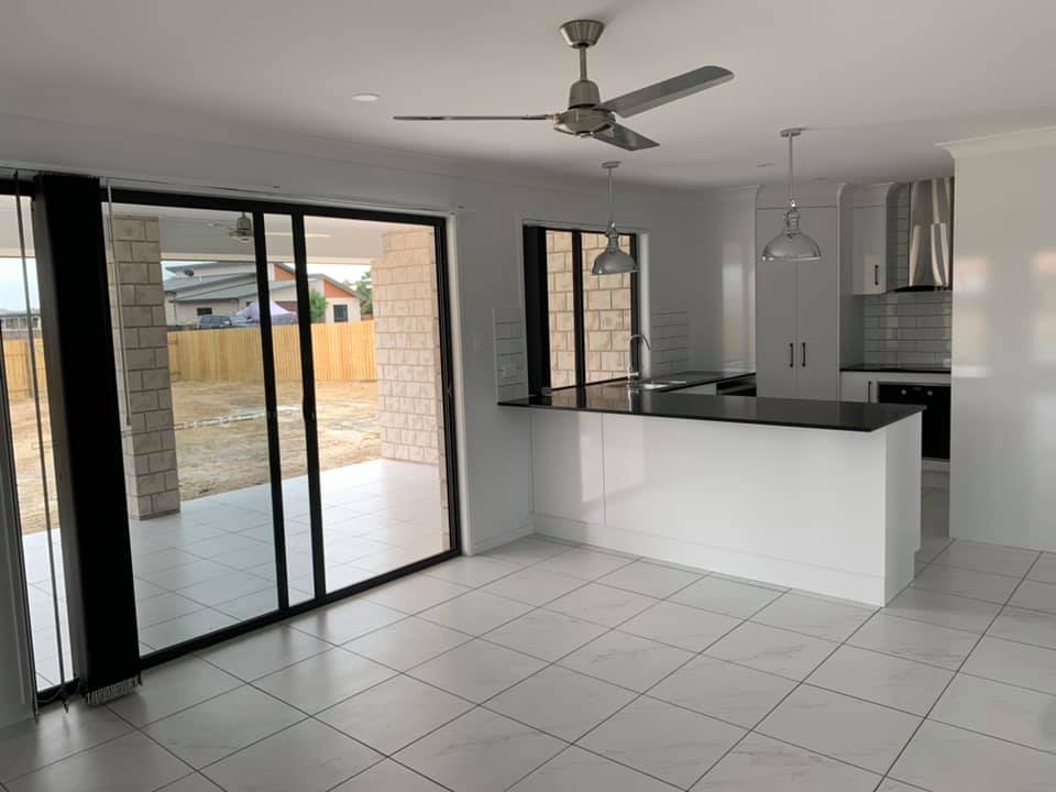 kitchen & bathrooms-04