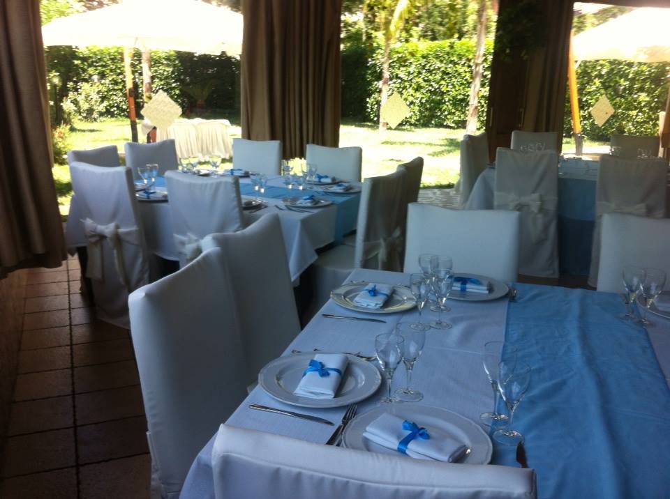 Tavoli apparecchiati