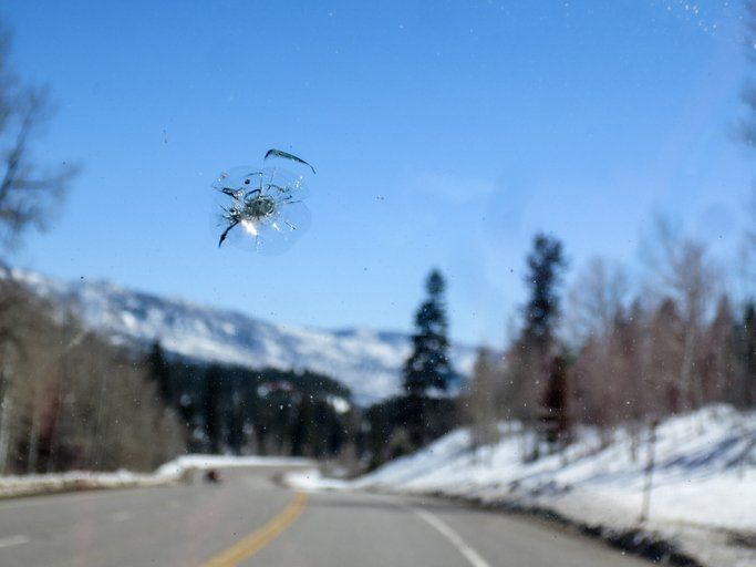 Broken Windshield ─ Gillette, WY ─ Nelson Auto Glass