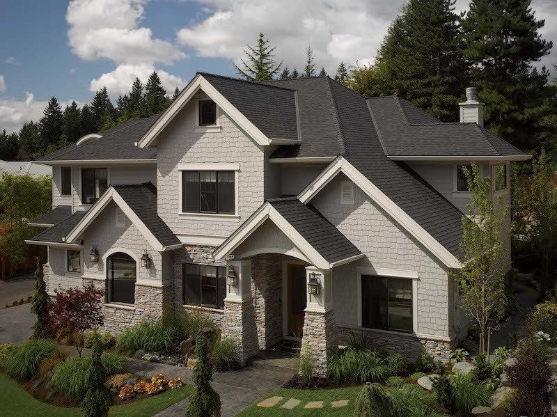 Residential Roof in Moire Black Architectural Shingle - Portsmouth, VA