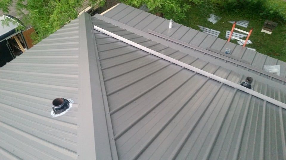 Gray Roof — Hillsboro, WI — BornConstruction