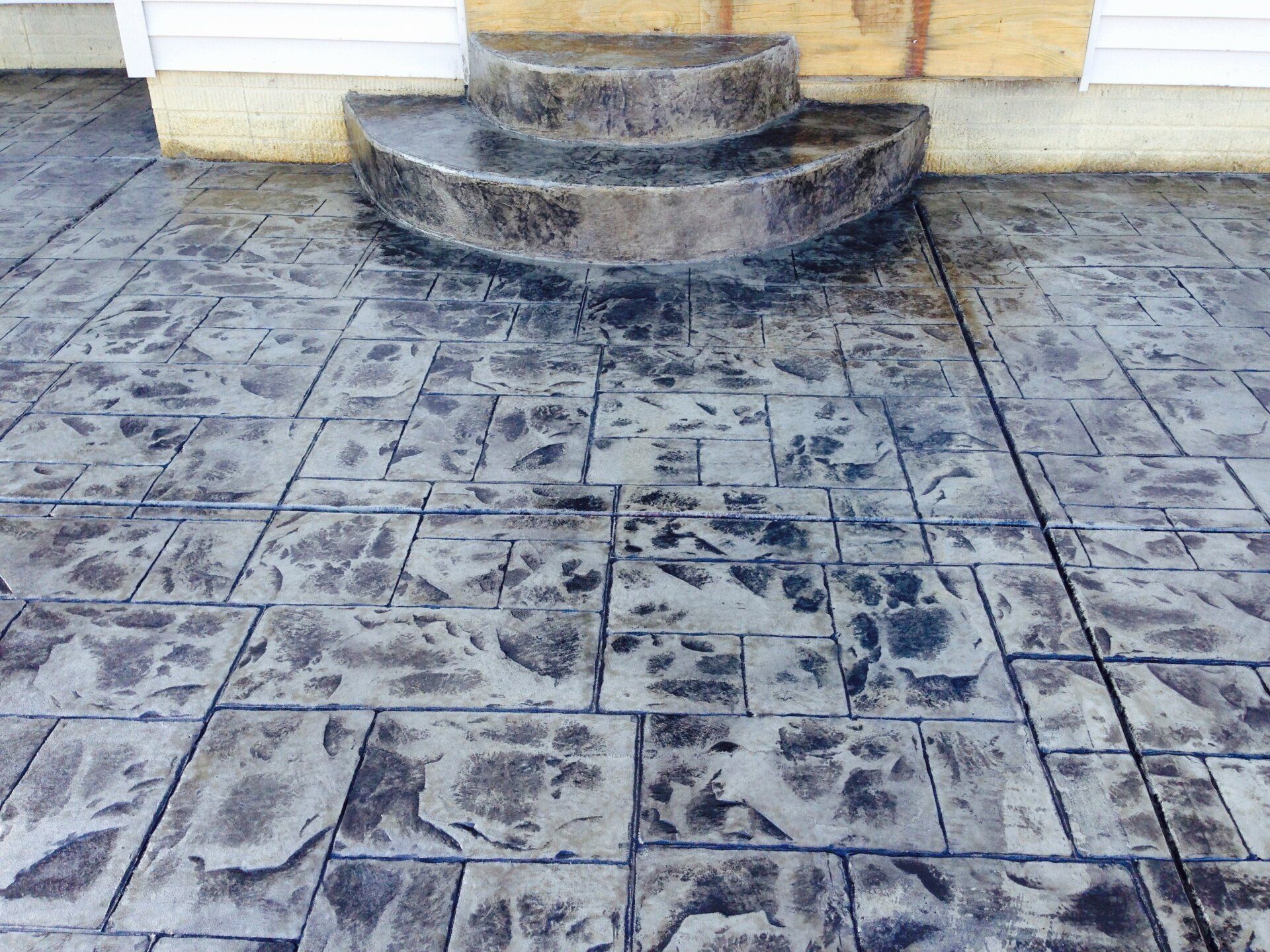 Stylish Concrete Patios | Strongsville, OH | Bella Cement