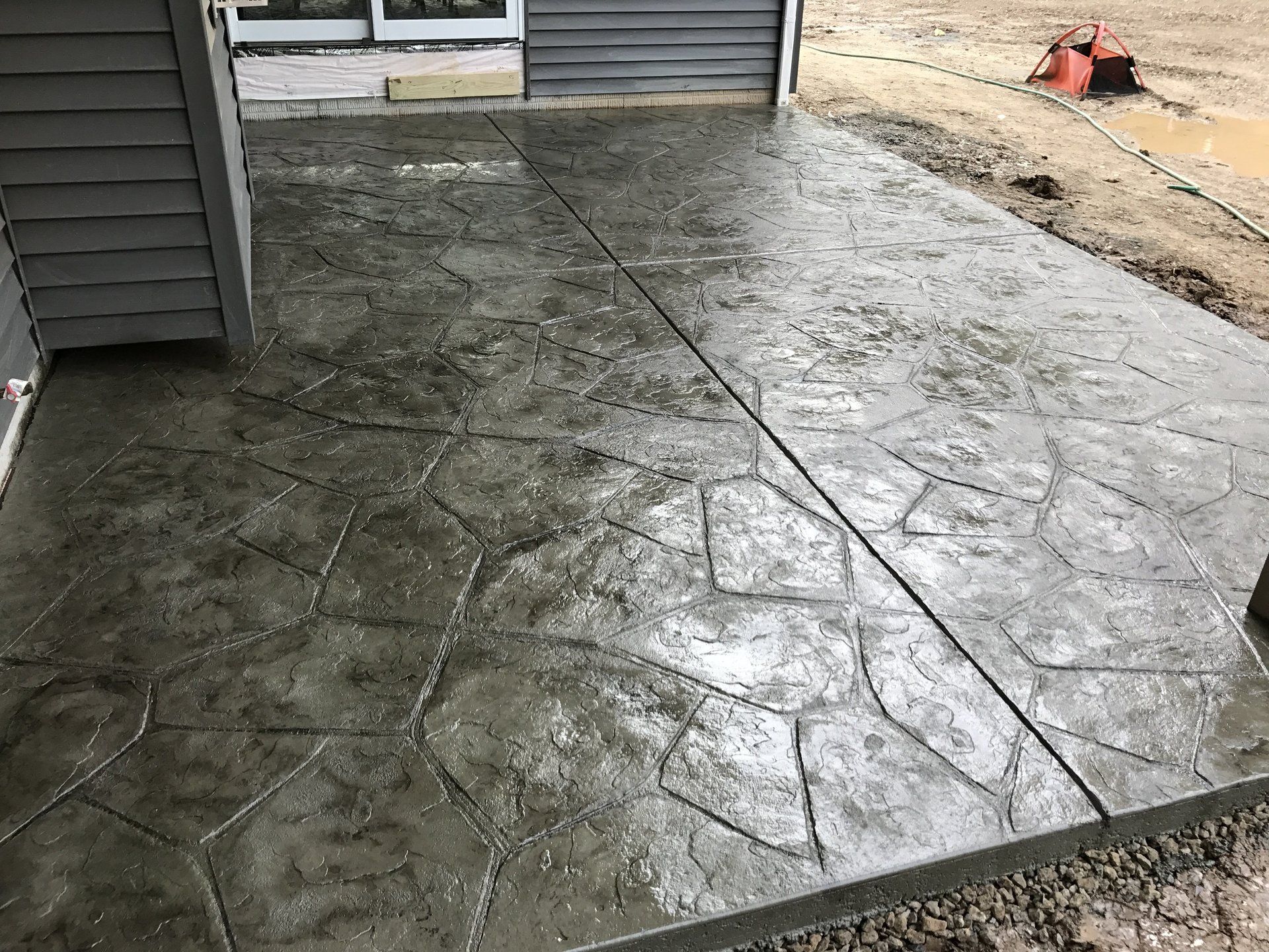 Abstract Concrete Floor | Strongsville, OH | Bella Cement
