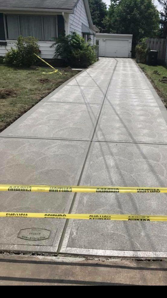 New Installed Cement Driveway | Strongsville, OH | Bella Cement