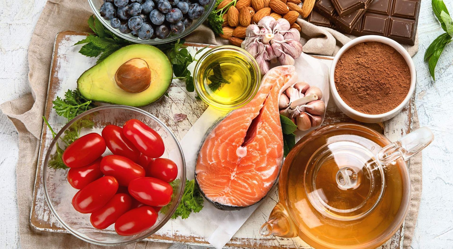 can hypothyroidism turn into hyperthyroidism