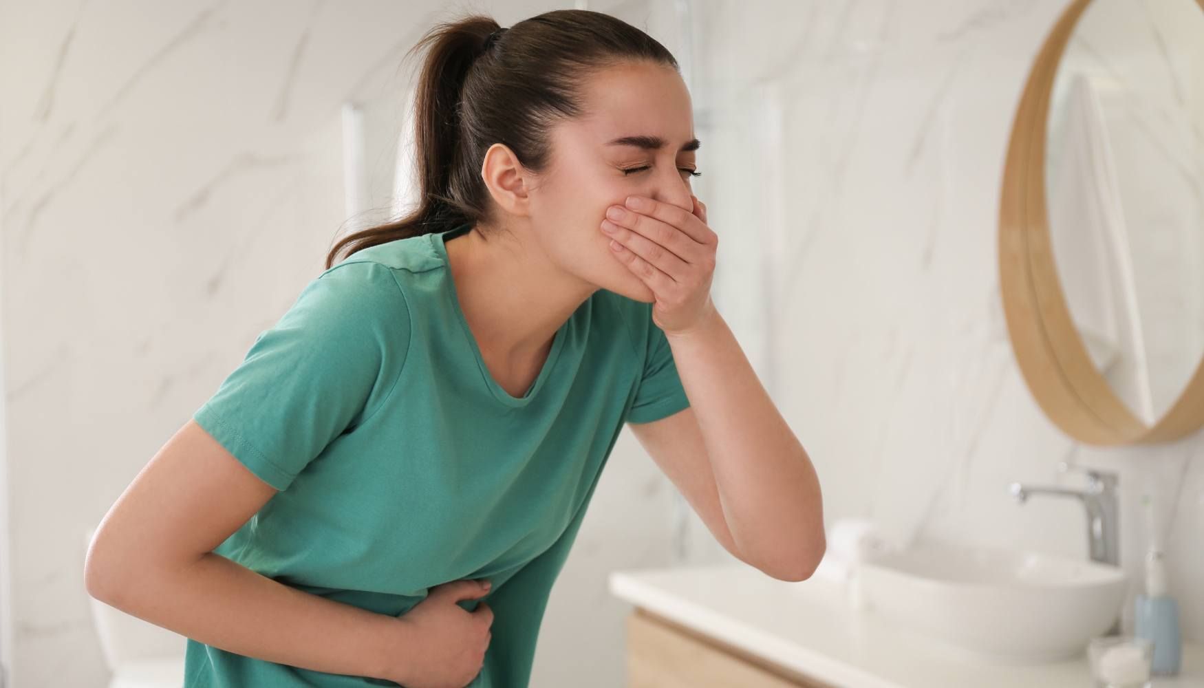 can nausea be a symptom of hypothyroidism
