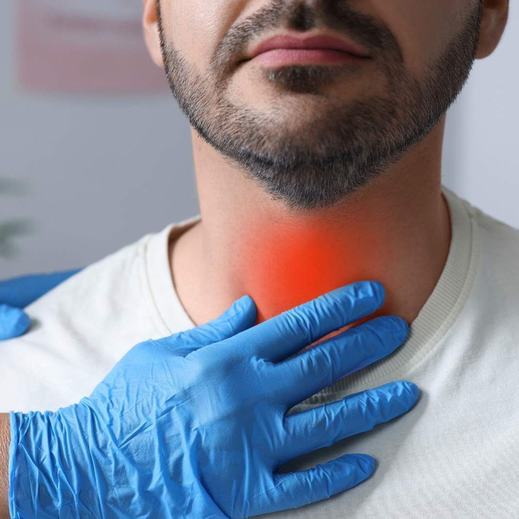 signs thyroid issues in men