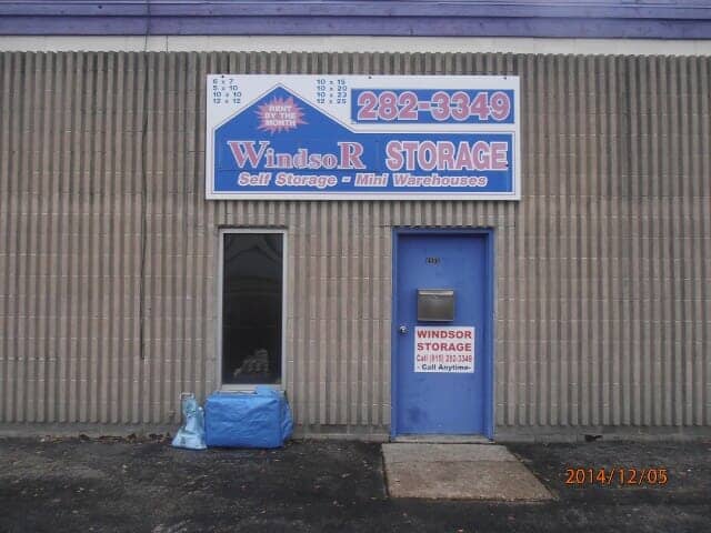 AAA Windsor Storage Mini Warehouse Office — Loves Park, IL — AAA Windsor Storage