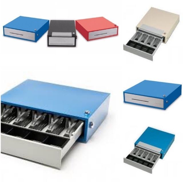 Cajas registradoras en varios colores (azul, negro, rojo, beige)