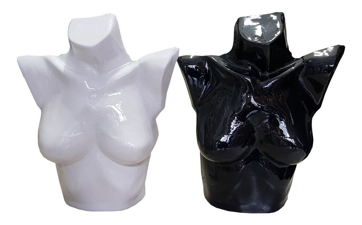 Dos maniquíes de torso femenino, uno blanco y otro negro.