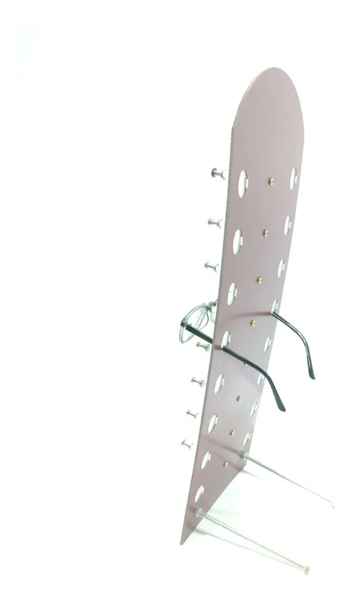 Expositor de gafas de color rosa que sostiene un par de gafas sobre un fondo blanco.