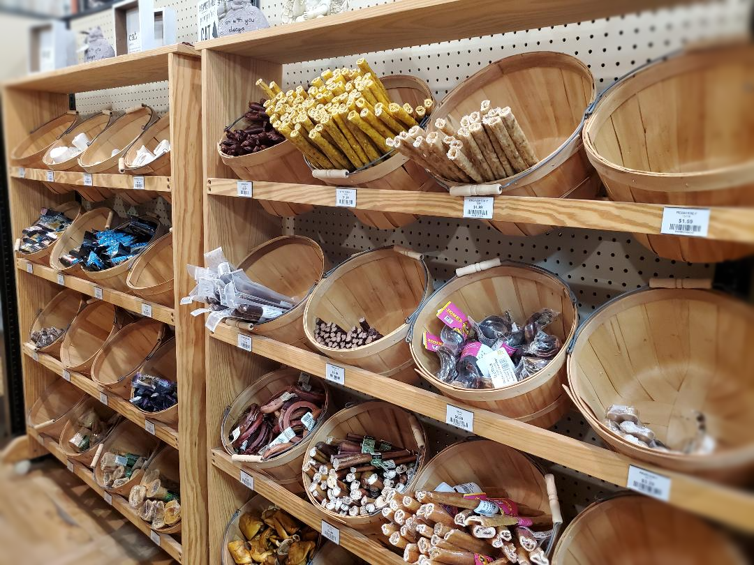 Pet, Feed Store Fort Atkinson, WI Blodgett Garden Center