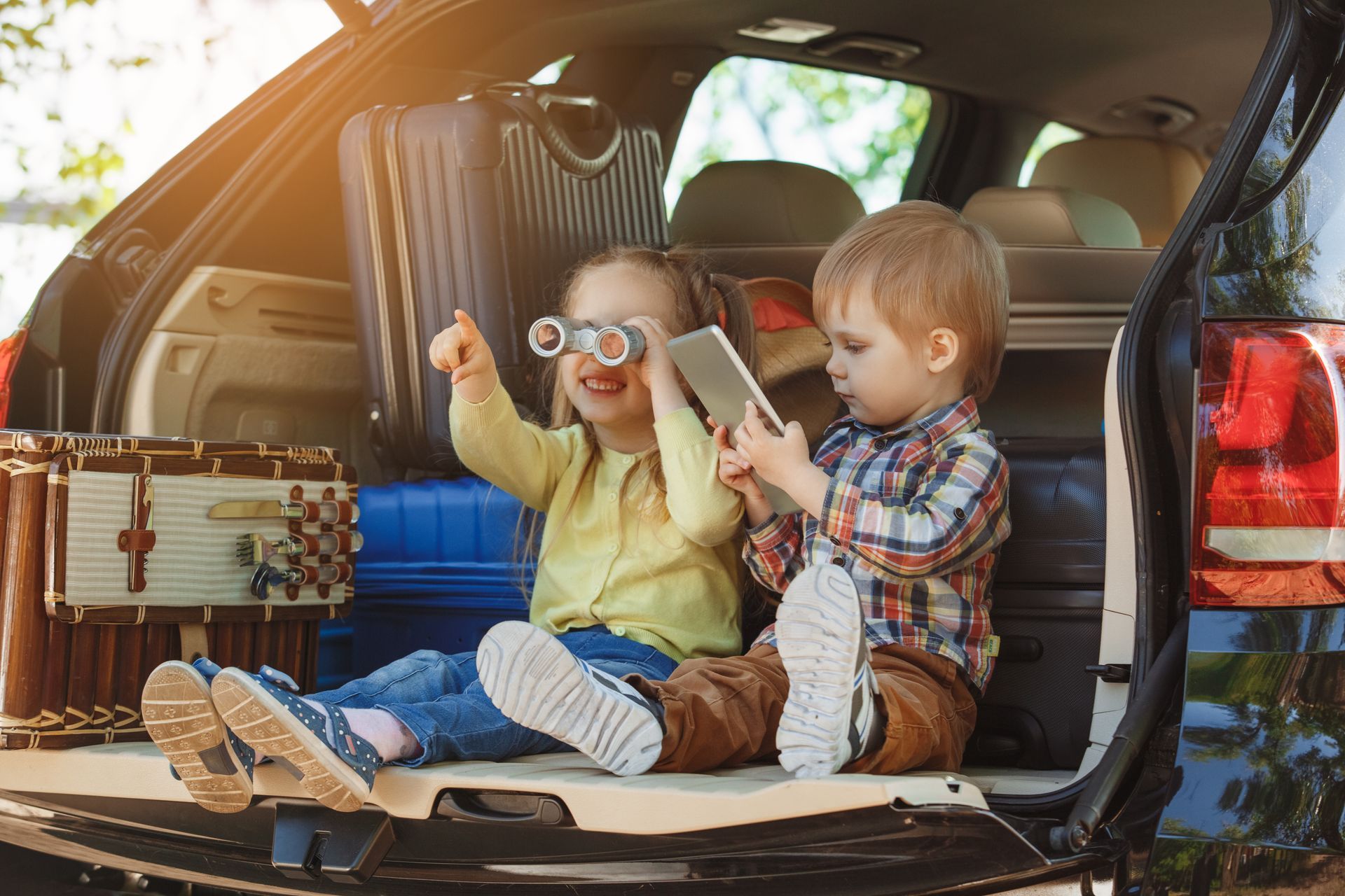 Road Trip Game Ideas That’ll Keep Your Kids Occupied | 808 Automotive