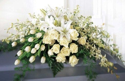 Mazzo di fiori per funerale