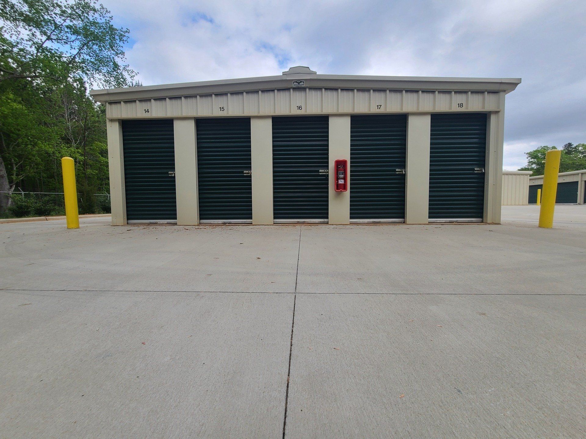 Single Storage Unit — Youngsville, NC — A Storage Place