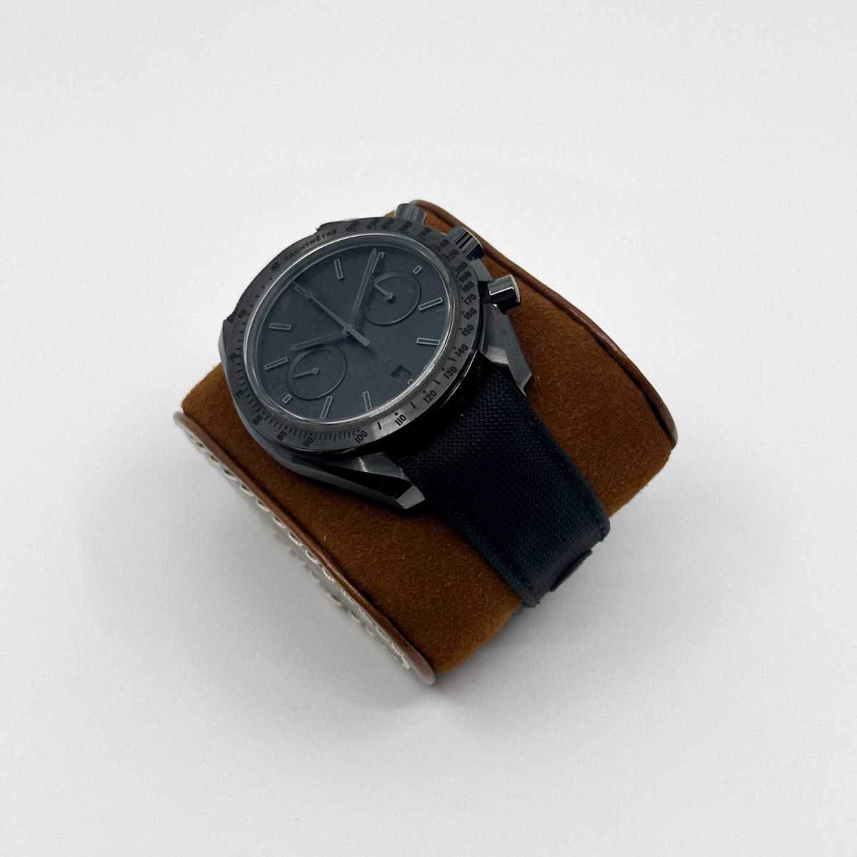 Omega Speedmaster Dark Side of the Moon “Black Black” 311.92.44.51.01.005 (2019)