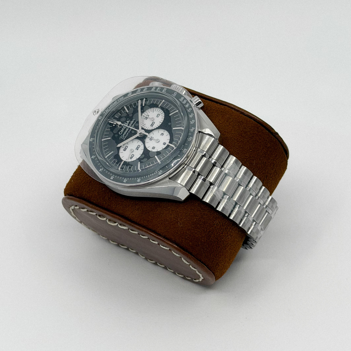 Omega Speedmaster Professional Reverse Panda (2026, BNIB)