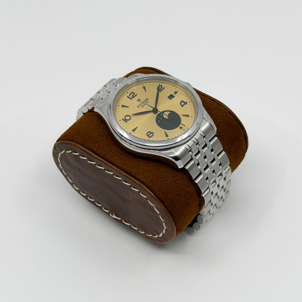 Tudor 1926 Luna (2026 BNIB)