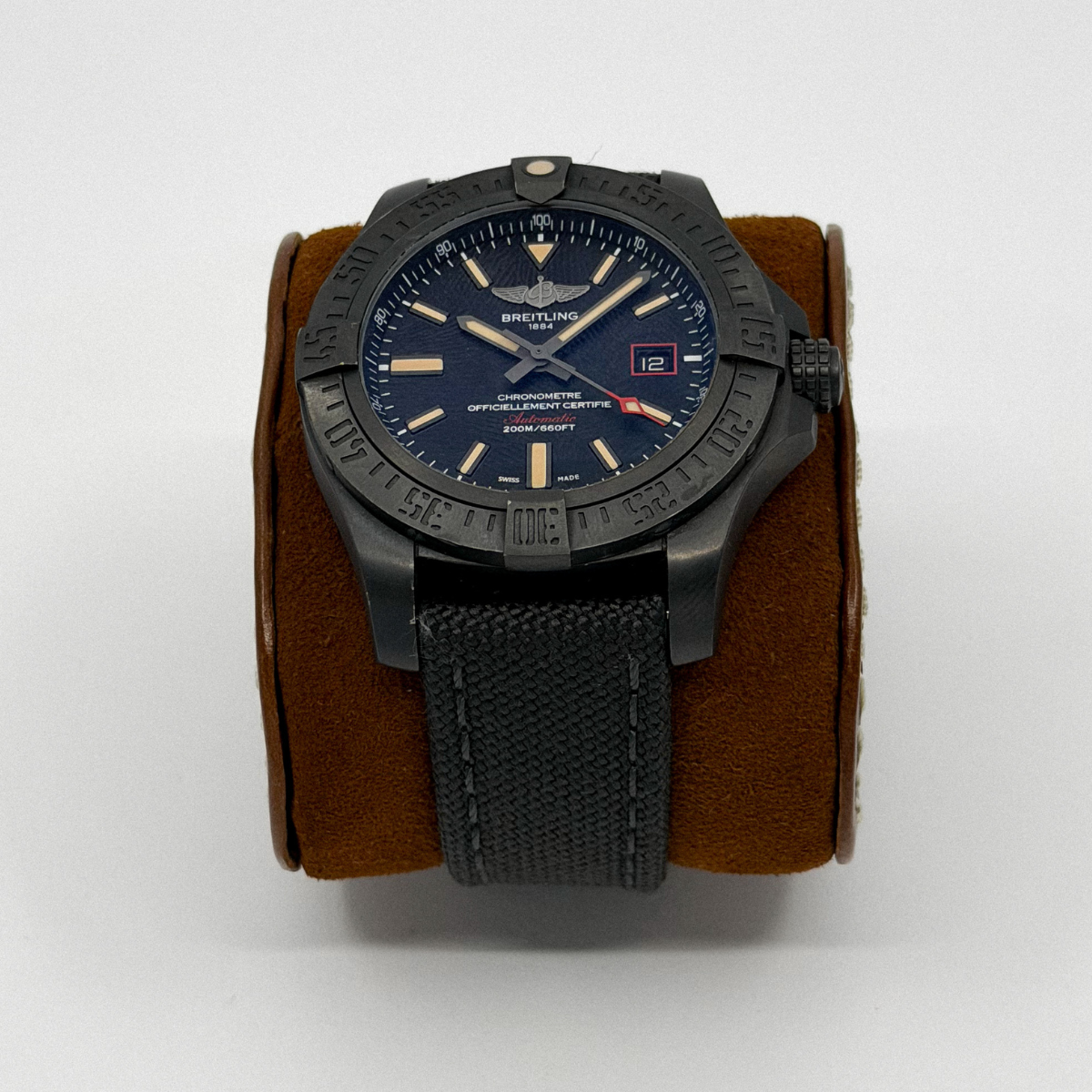 Breitling Avenger Blackbird 44 (2018)