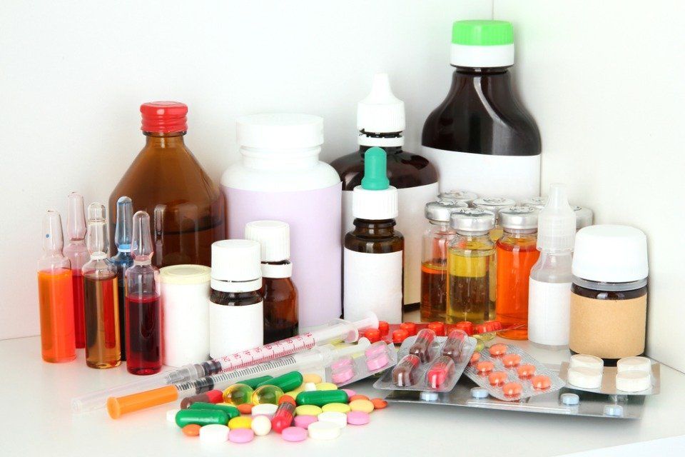 varietà di prodotti medicali