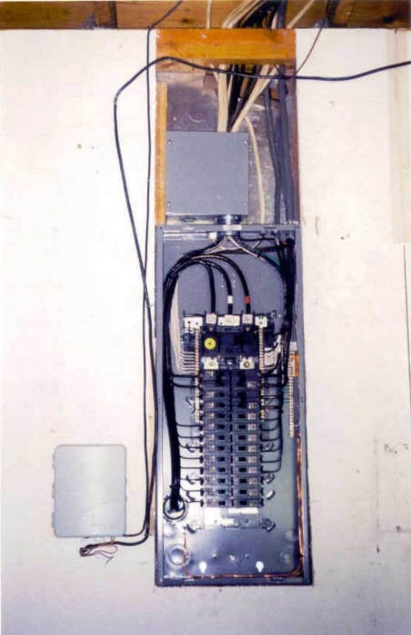 A picture of a electrical panel with the number 25 on it