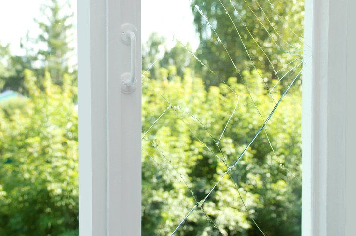 cracked window repairs in Amherst and buffalo, ny