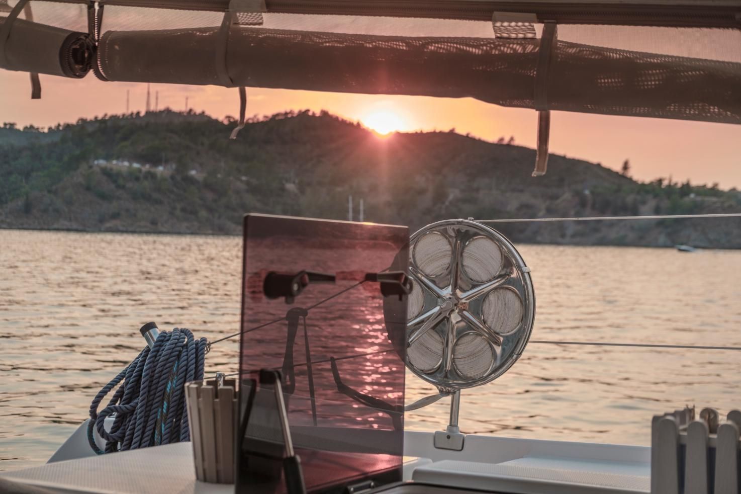 A Boat With a Hatches With a Gas Spring on a Side — Strut Re-gas Mackay In Ooralea, QLD