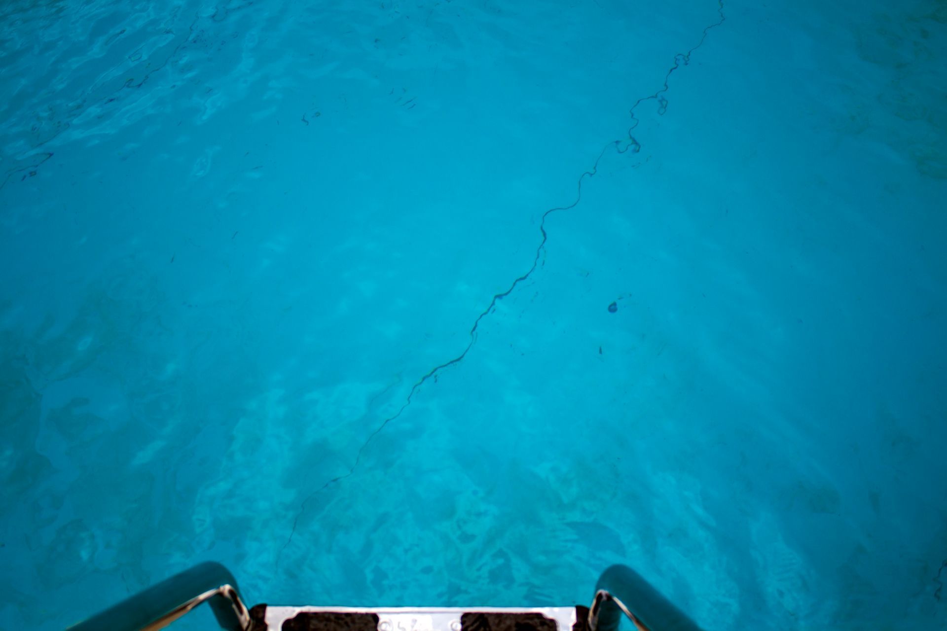 Pool structure and leak repairs