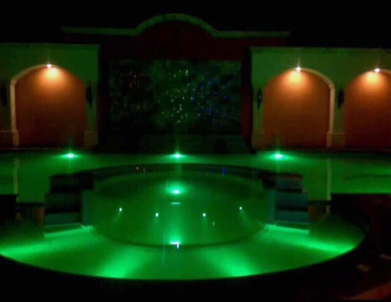 ALBERCAS Y EQUIPOS KRYSTAL - ILUMINACIÓN LED A COLOR