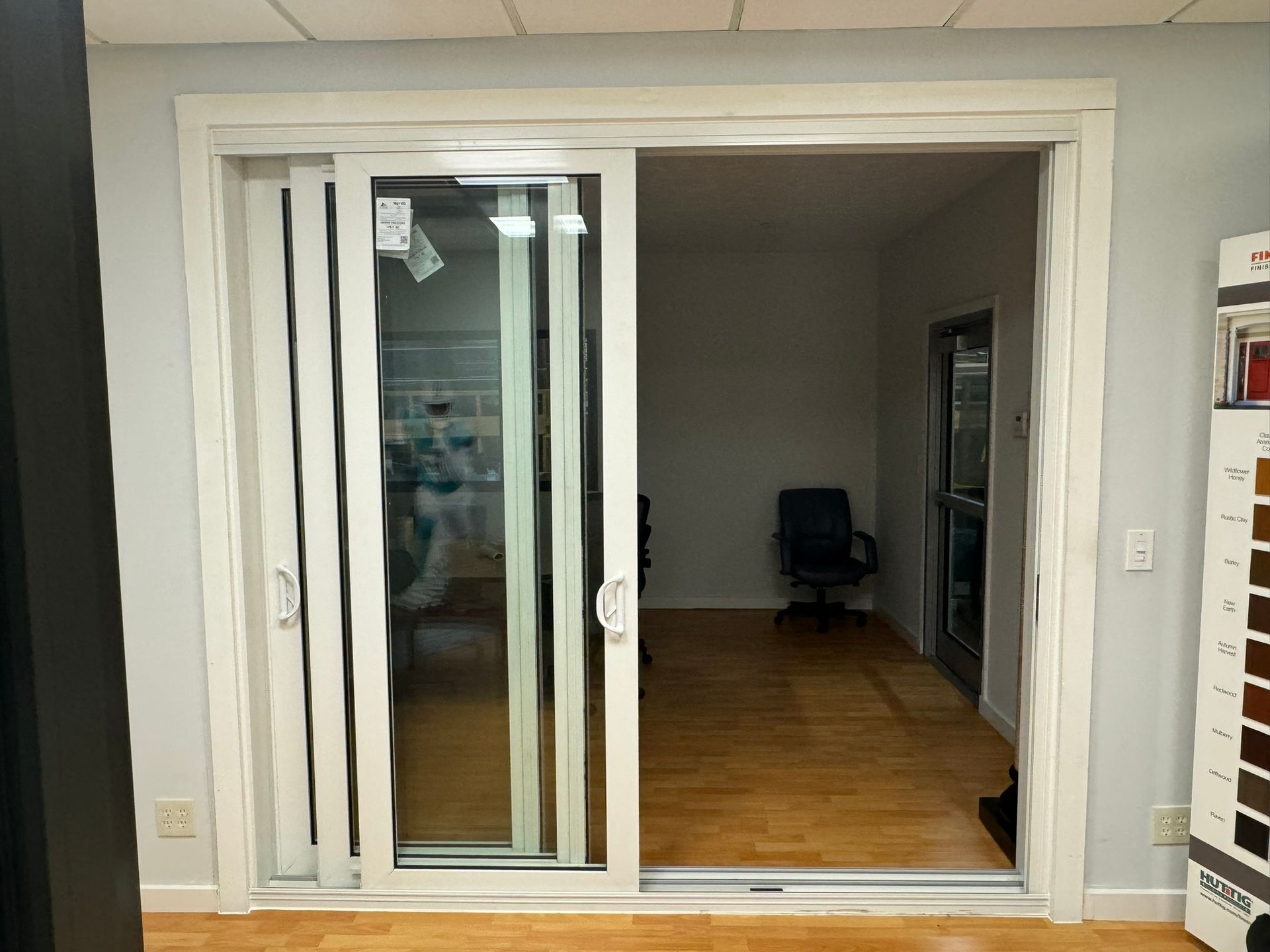 3 tracks sliding glass door
